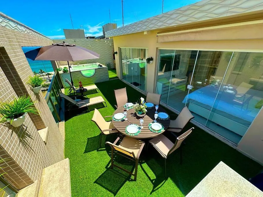 Cobertura Luxo Moderna com Vista Deslumbrante-1